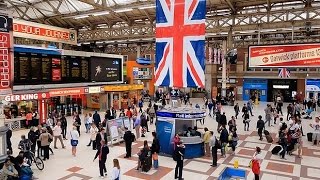 A Walk Through The London Victoria Station London England [upl. by Downing]